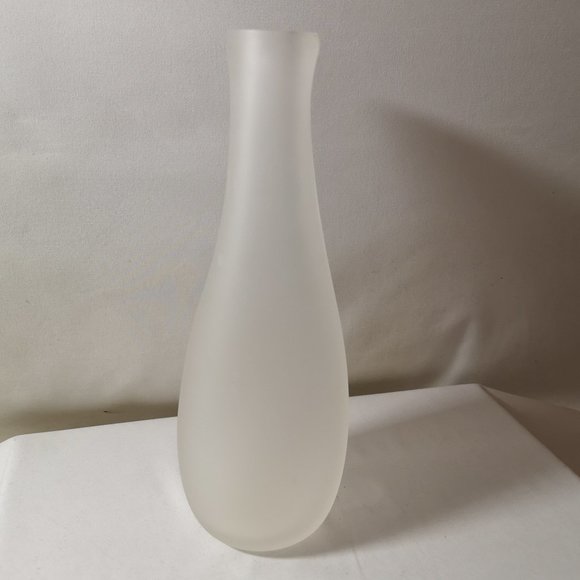 Large Unique & Beautiful Artist Signed Frosted Glass Vase w Pinched Design - Picture 2 of 6